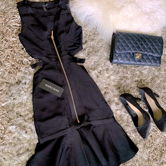 🖤❤️ NWT MARCIANO BANDAGE DRESS ❤️🖤 - Picture 1 of 4